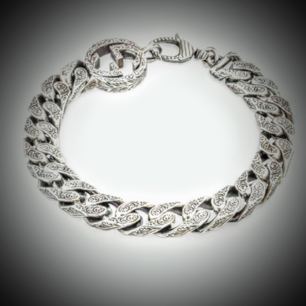 Gucci Interlocking Chain Bracelet